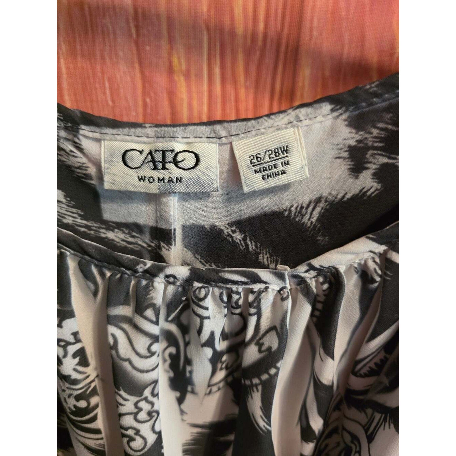 Cato Woman Black and White Abstract Print Layered Sheer Blouse Size 26/28W