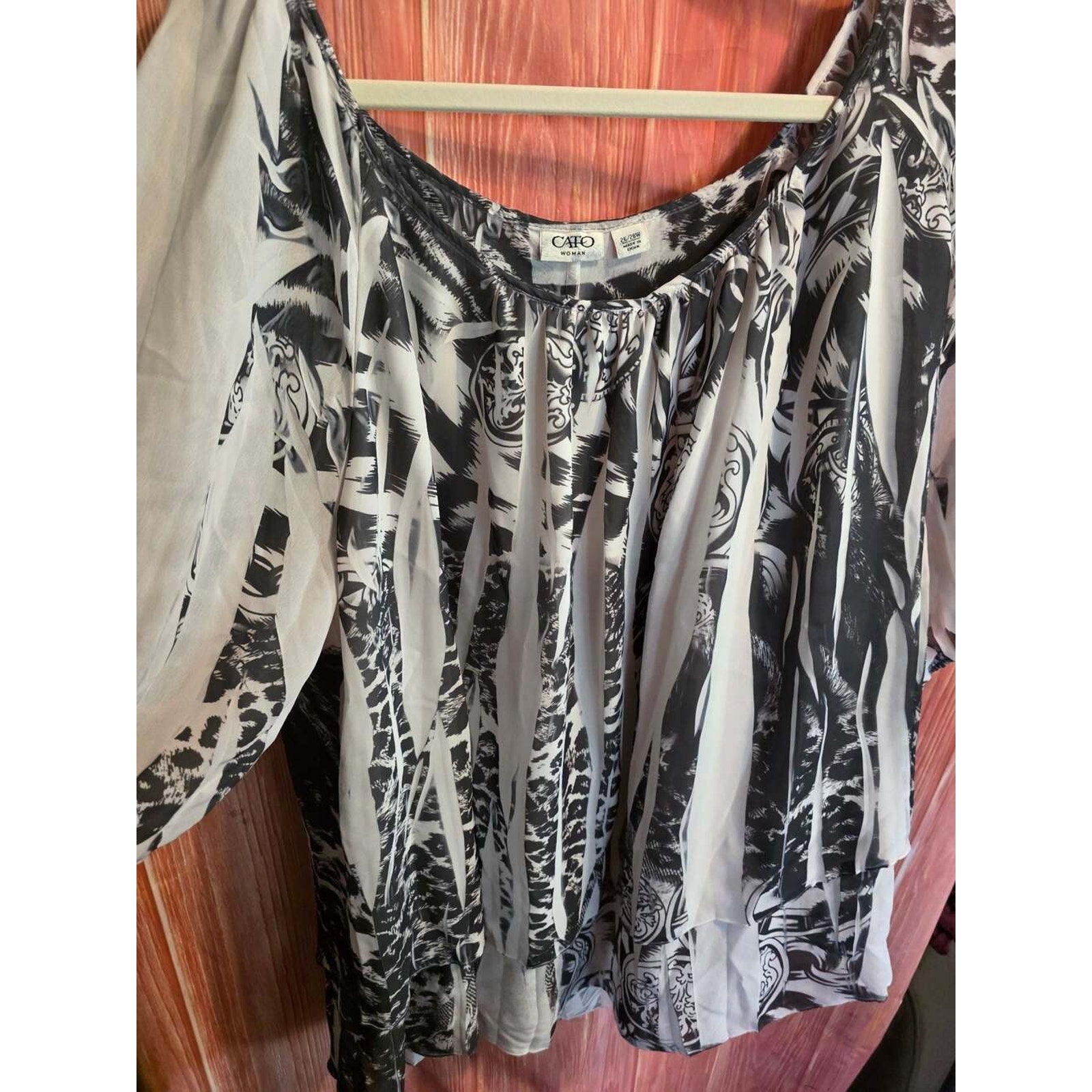 Cato Woman Black and White Abstract Print Layered Sheer Blouse Size 26/28W
