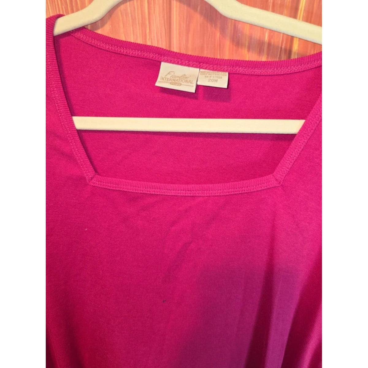 Fiorlini International Plus Magenta Fuchsia Square Neck Knit Top 20W