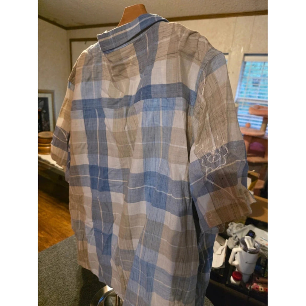 Carolina Colours Plus Women’s 28W 2-Piece Plaid & Floral Embroidered Shirt Set