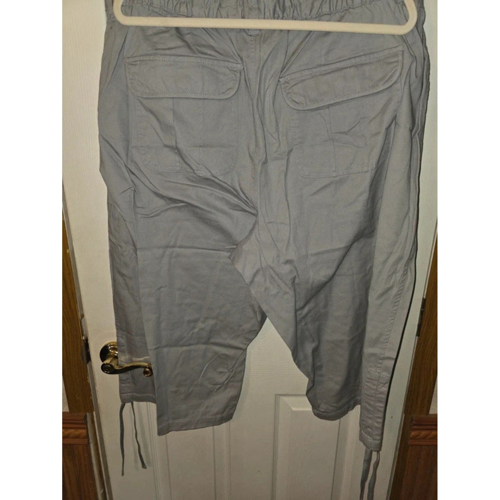 Cato Cargo Drawstring Hem Capri Pants 26W Light Gray Cropped