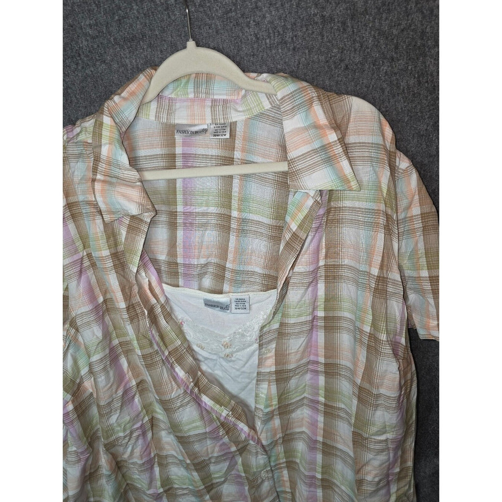 Fashion Bug Women's Button-Up Plaid Blouse with White Tank Top 30/32