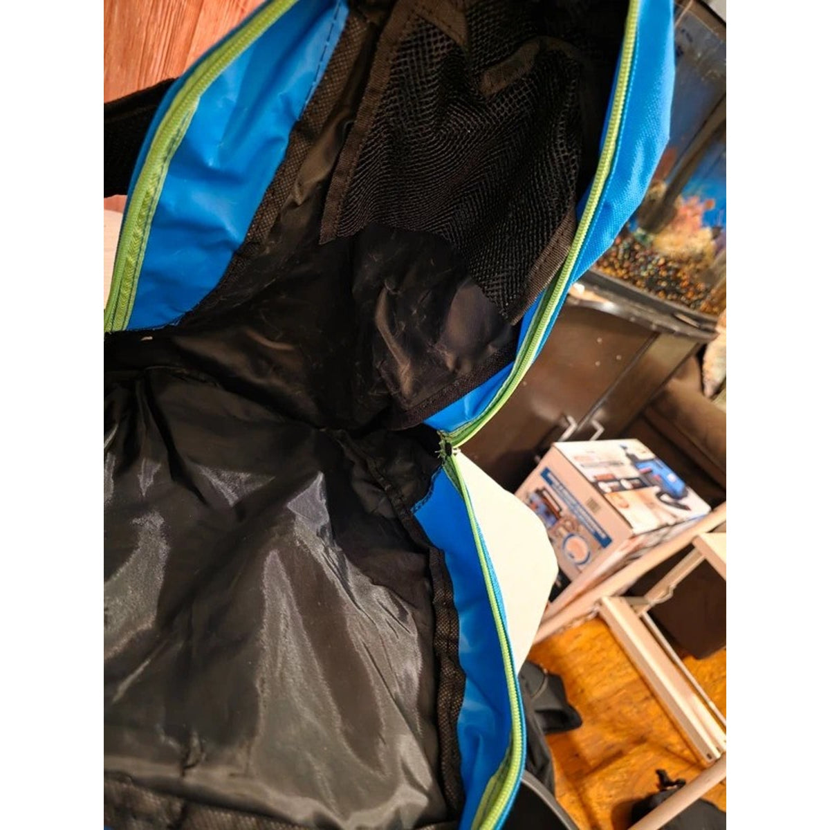 Metropack Blue & Black Backpack Lime Green Details & Organizer - Good Condition