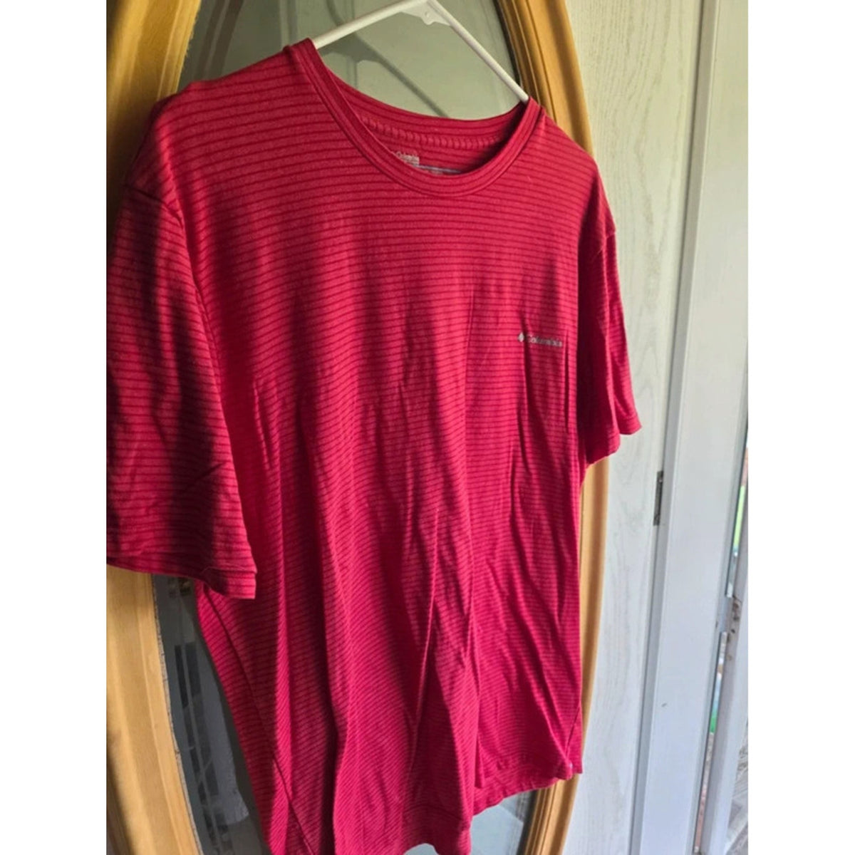Columbia Sportswear Mens Size XL Raspberry Pink Striped Outdoor Active T-Shirt