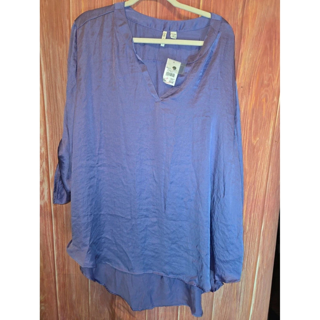 NWT Cato Lavender Purple Satin Split Neck Roll Tab Sleeve Hi-Low Blouse 26/28W