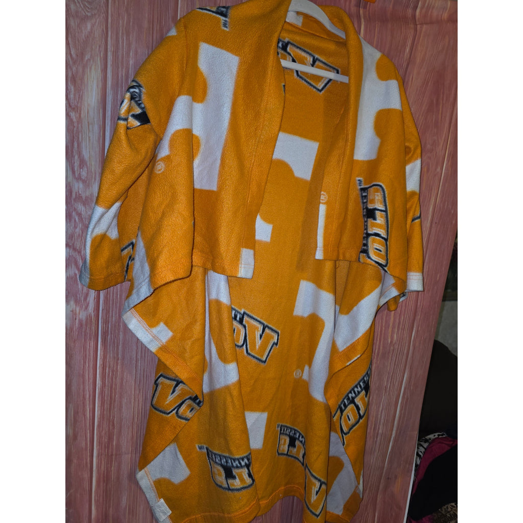 Tennessee Volunteers NCAA Fleece Wrap Shawl Cape Blanket Orange White One Size