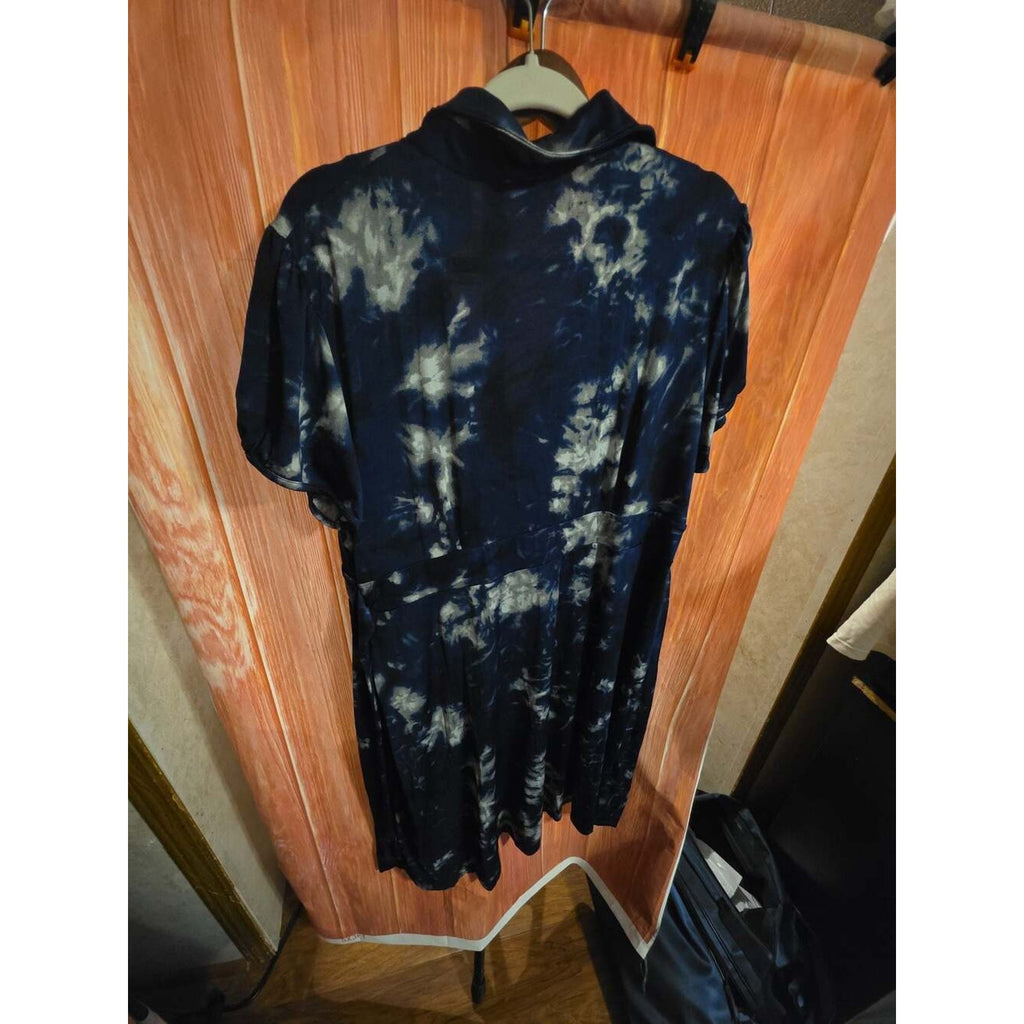 dressbarn woman Short Sleeve Blue Tie Dye Wrap Dress with Collar Size 18W