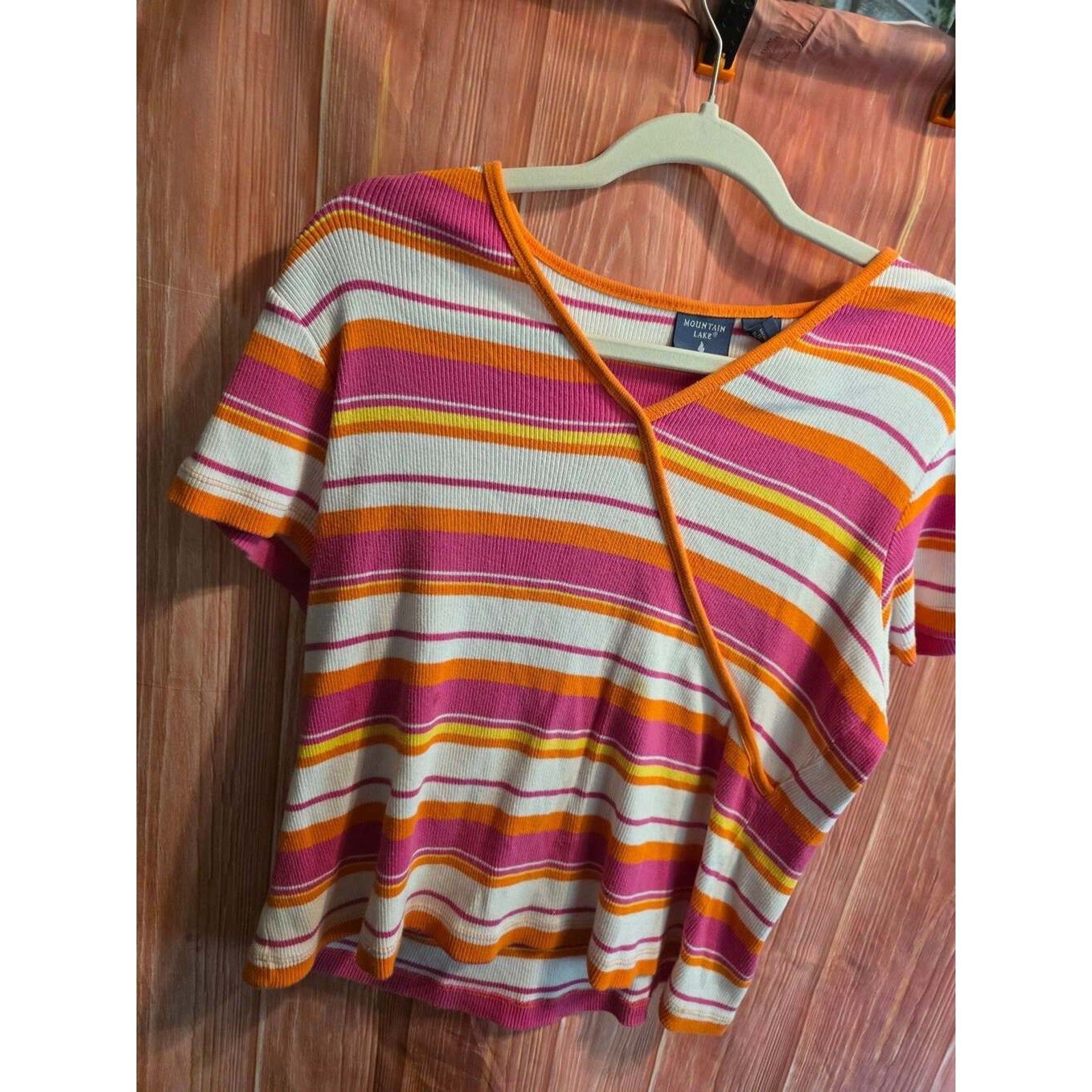 Mountain Lake Short Sleeve Striped V-Neck Wrap Knit T-Shirt Medium