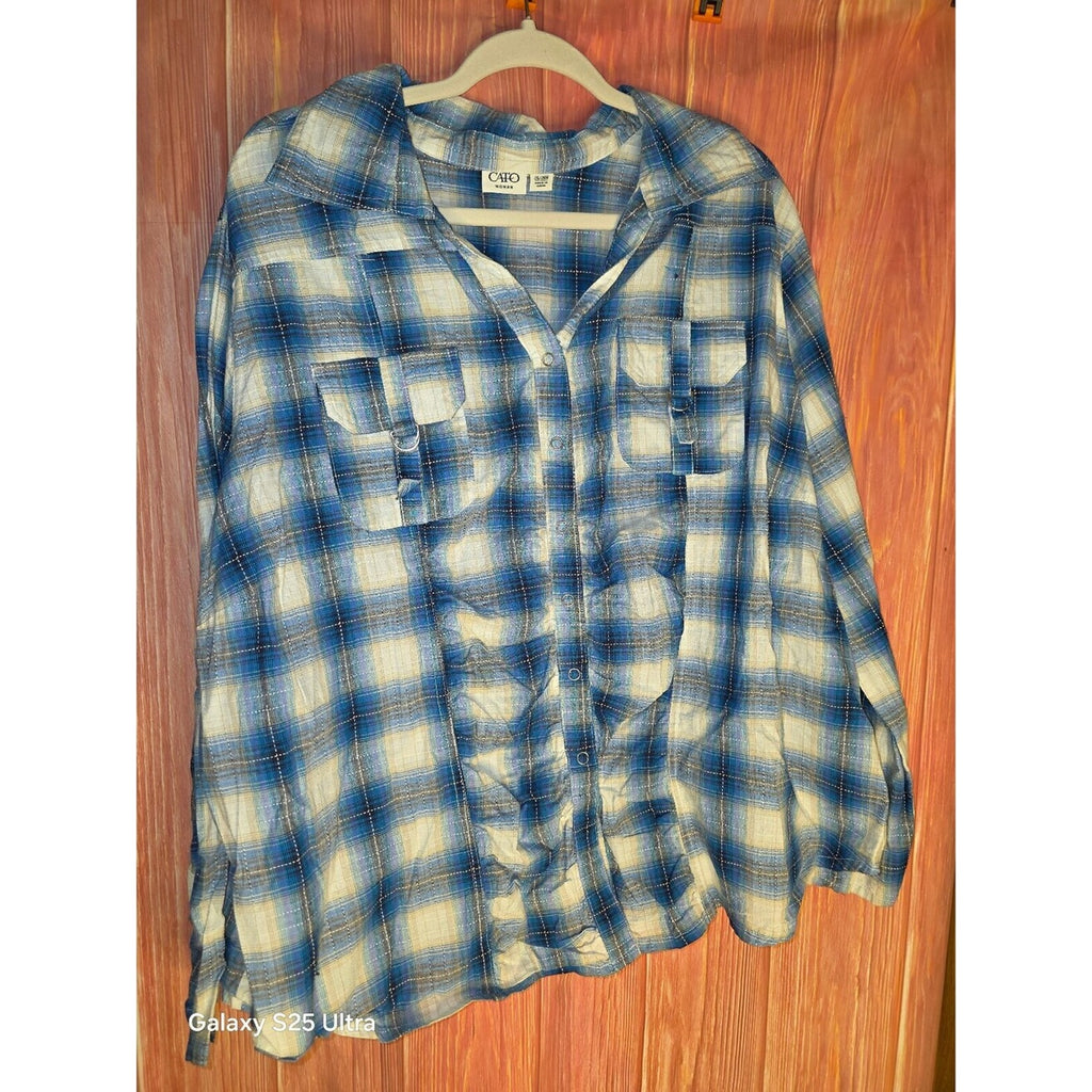 Cato Blue and White Plaid Button-Up Shirt 26/28