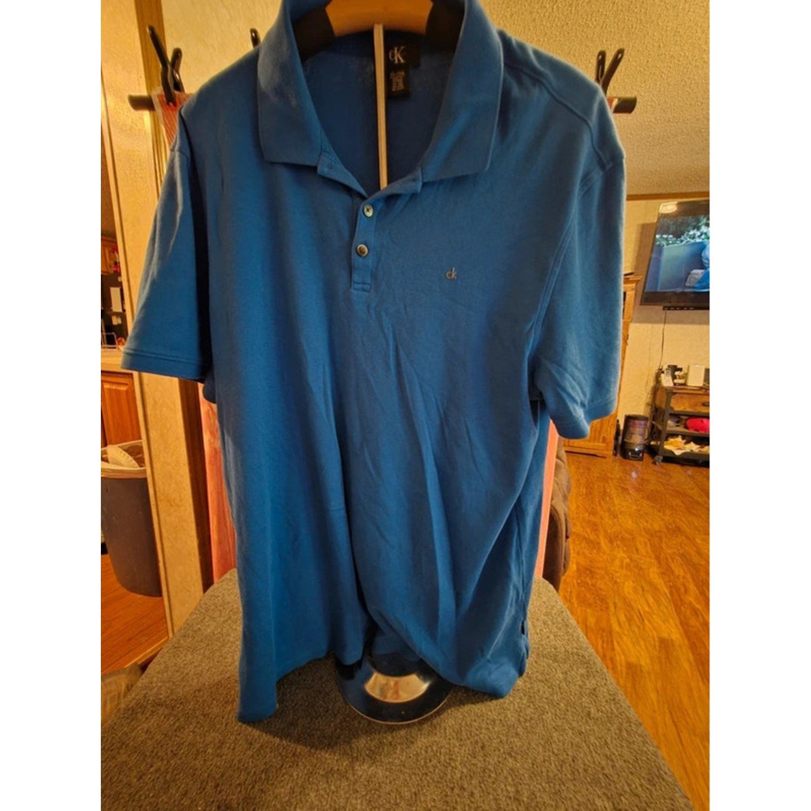 Calvin Klein Men’s XL Blue 100% Cotton Short Sleeve Polo Shirt