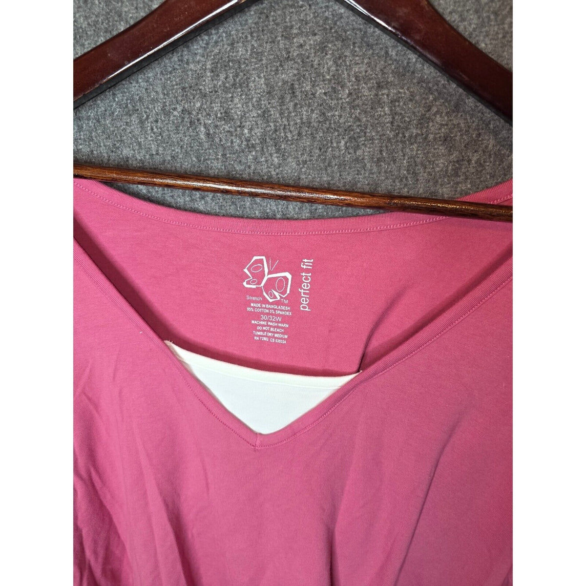 Butterfly Perfect Fit Pink and White Layered V-Neck T-Shirt 30/32
