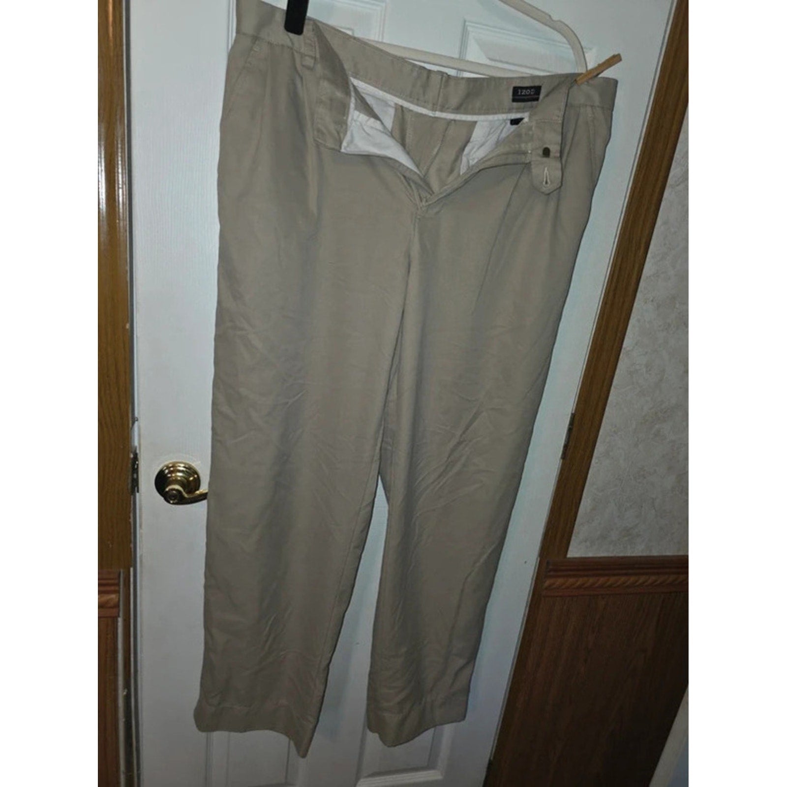 IZOD  Mens Performance Golf Chino Pants 36x32 Khaki Tan