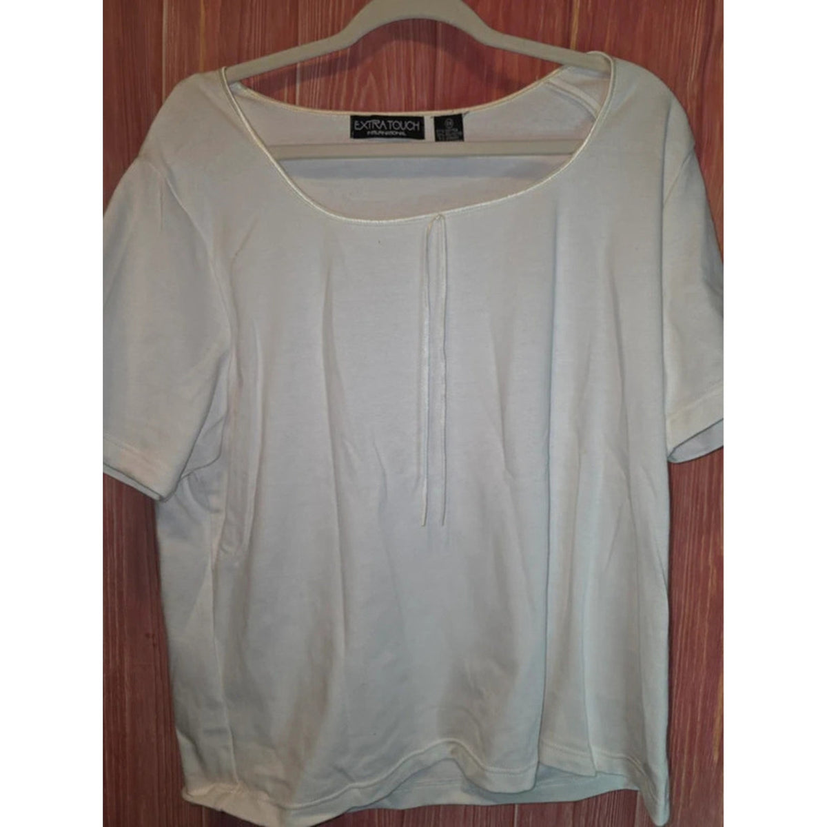 Extra Touch International White Satin Trim Ribbon Tie Scoop Neck Top 3X