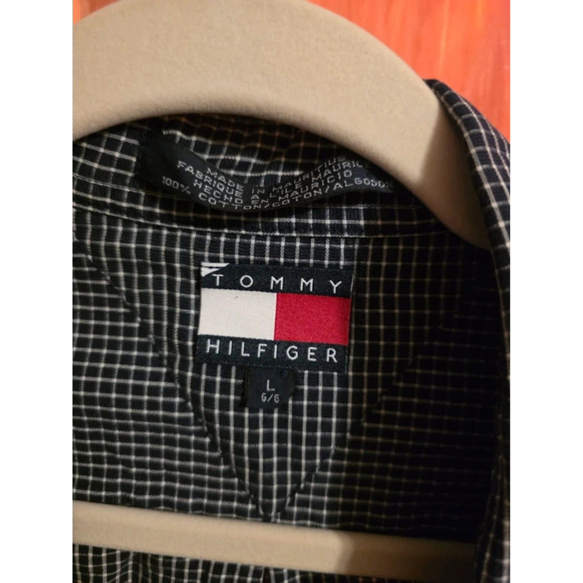 Vintage Tommy Hilfiger Mens Large 100% Cotton Button Down Shirt Long Sleeve