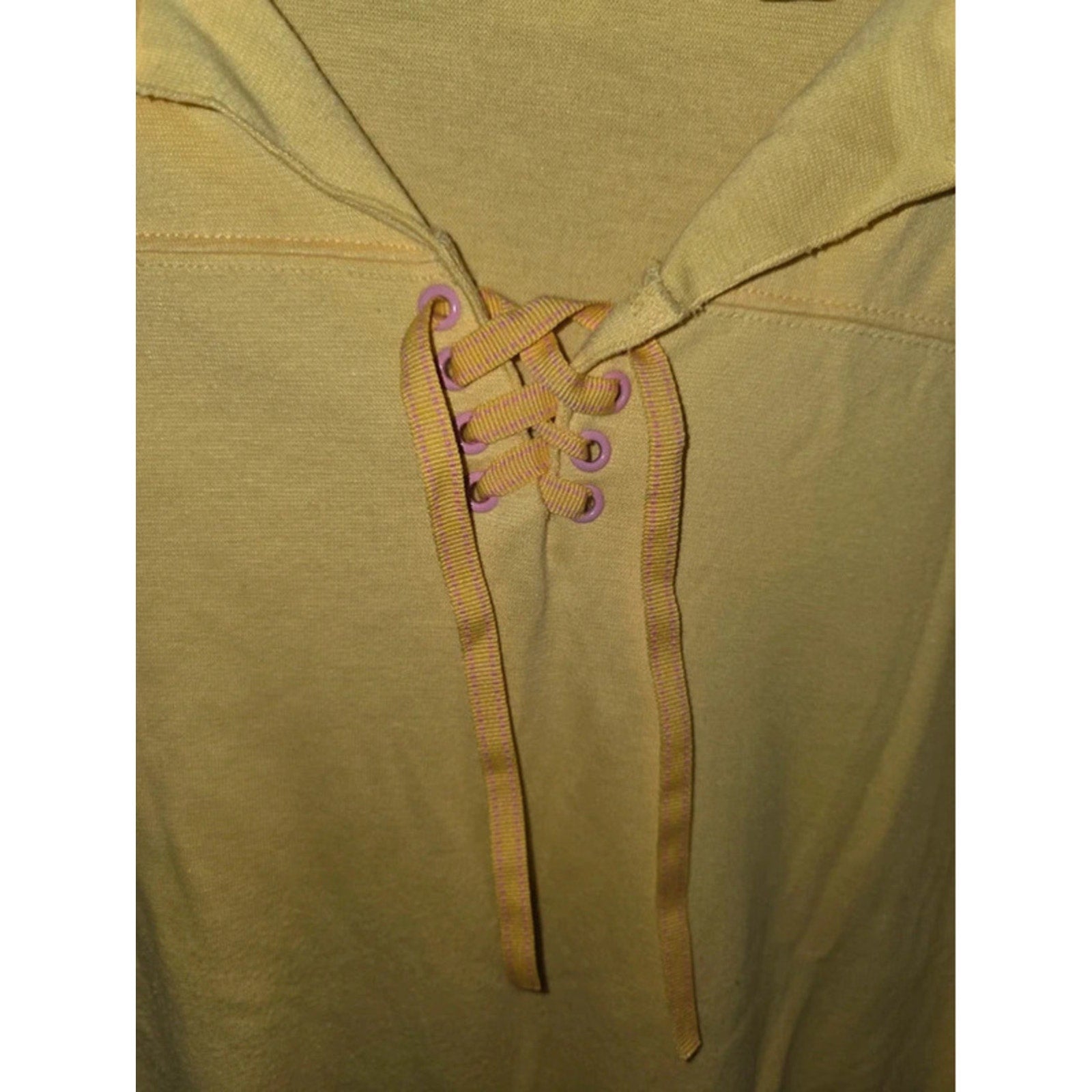 JMS Just My Size Yellow Lace Up V-Neck T-Shirt Top Pink Accents 30/32
