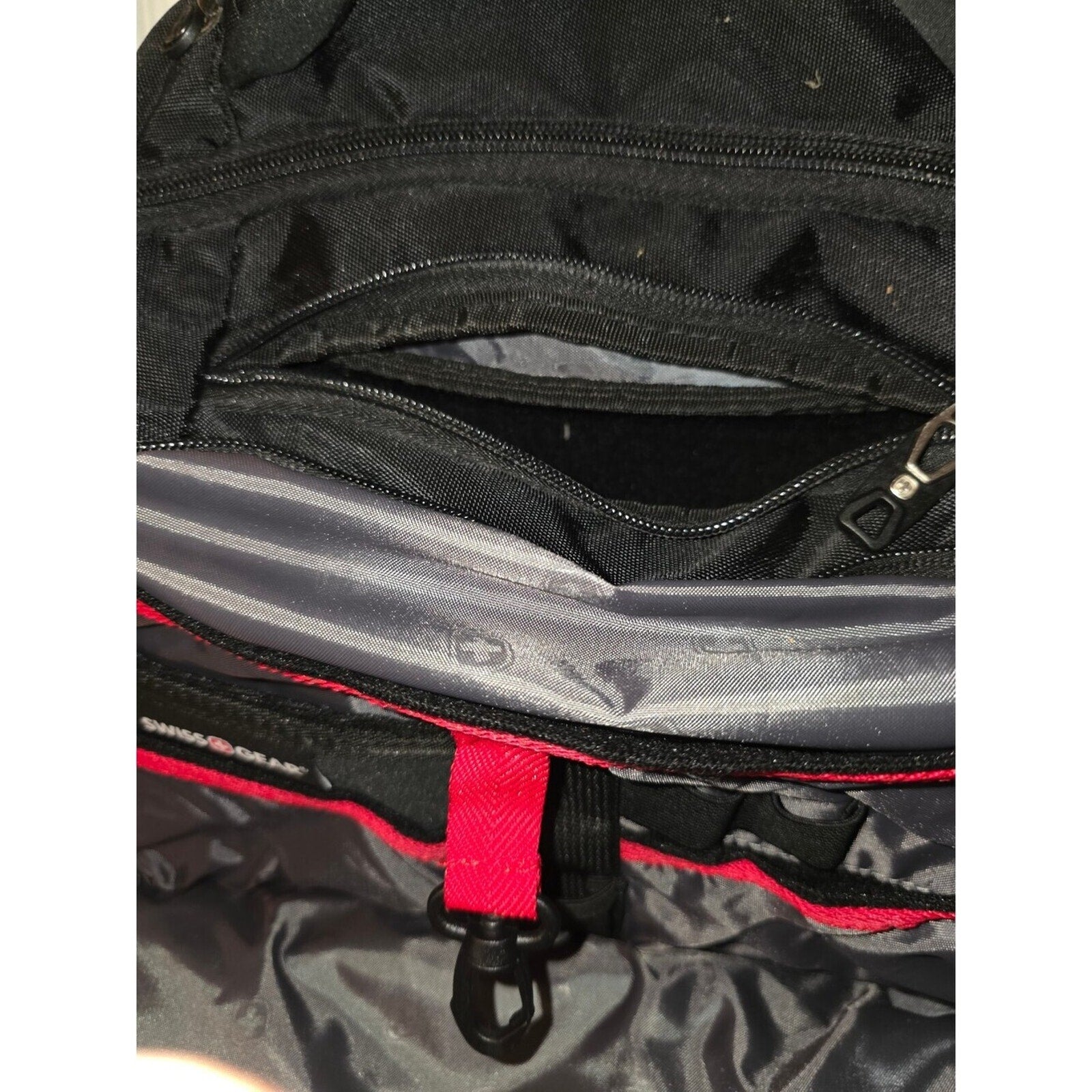 SwissGear black backpack