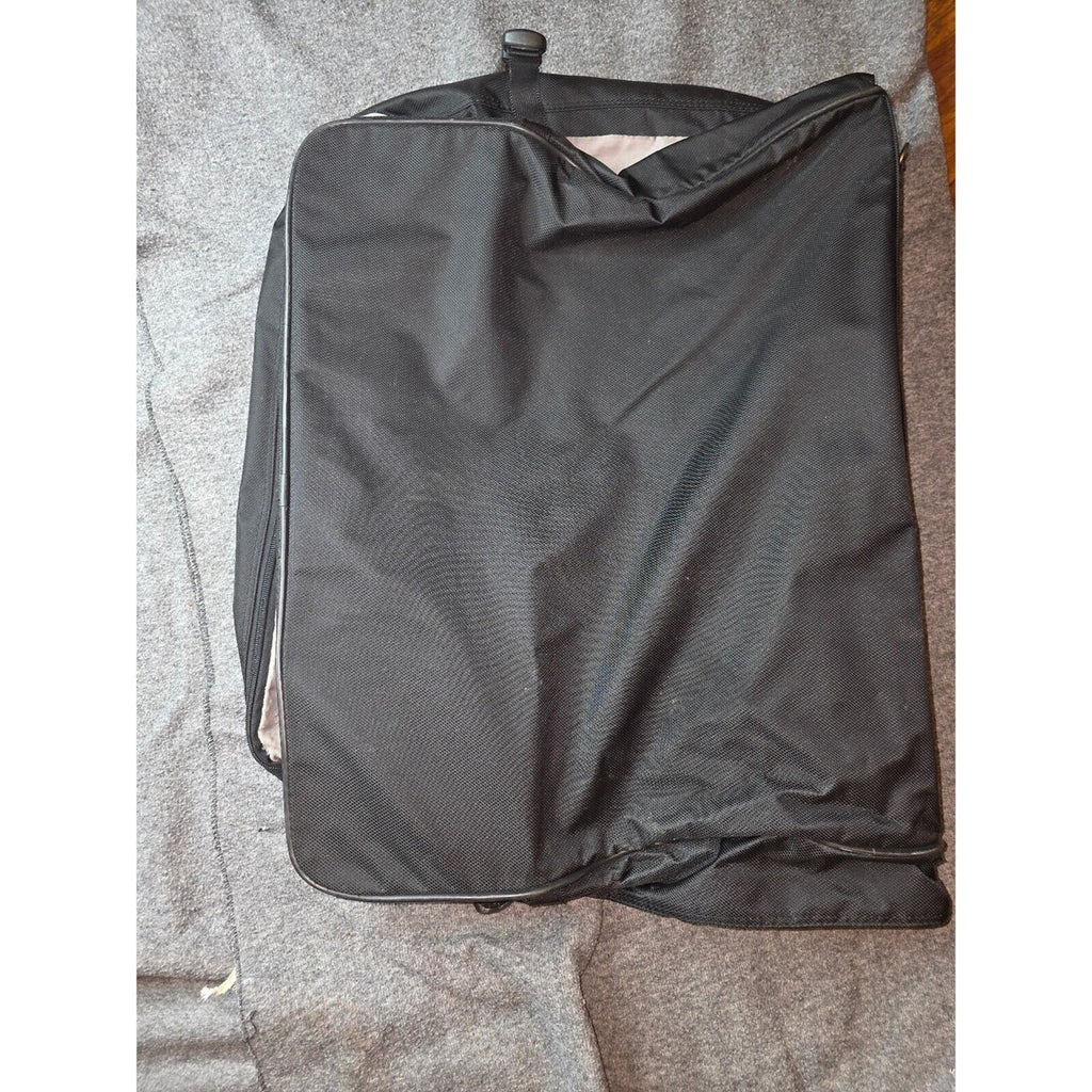 SwissGear by Wenger Black Tri-Fold Garment Bag Suit Dress Carrier Travel Luggage