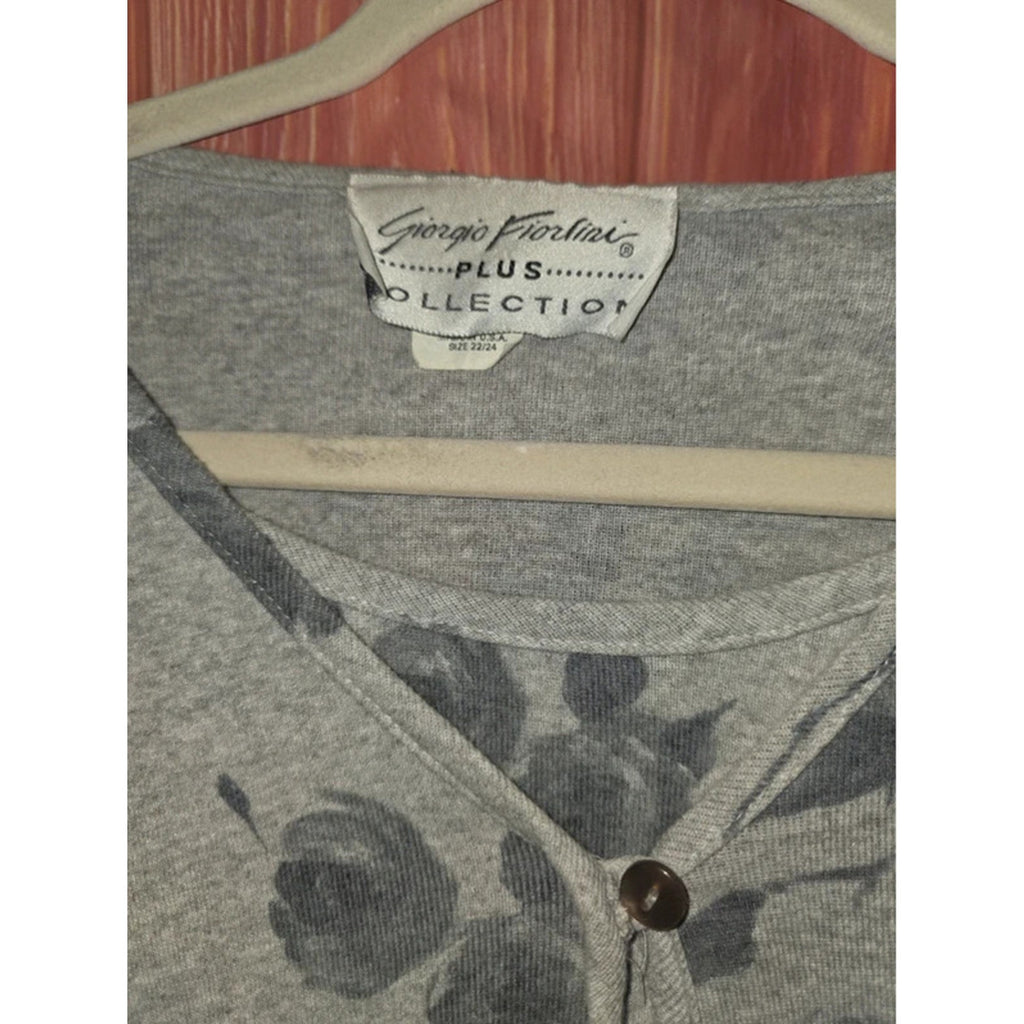 Giorgio Fiorlini Plus Gray Floral Layered Button Top 22/24 Made in USA
