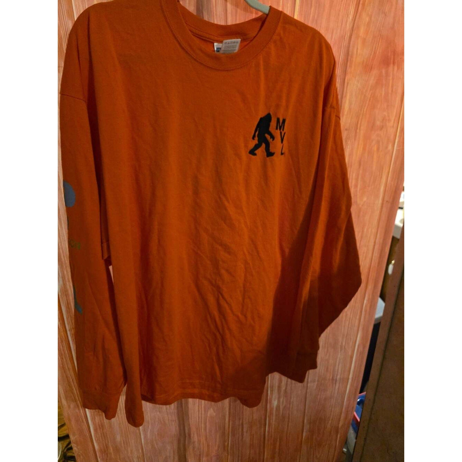Jerzees Mountain View Lodge Booger Family Bigfoot Orange Long Sleeve T-Shirt